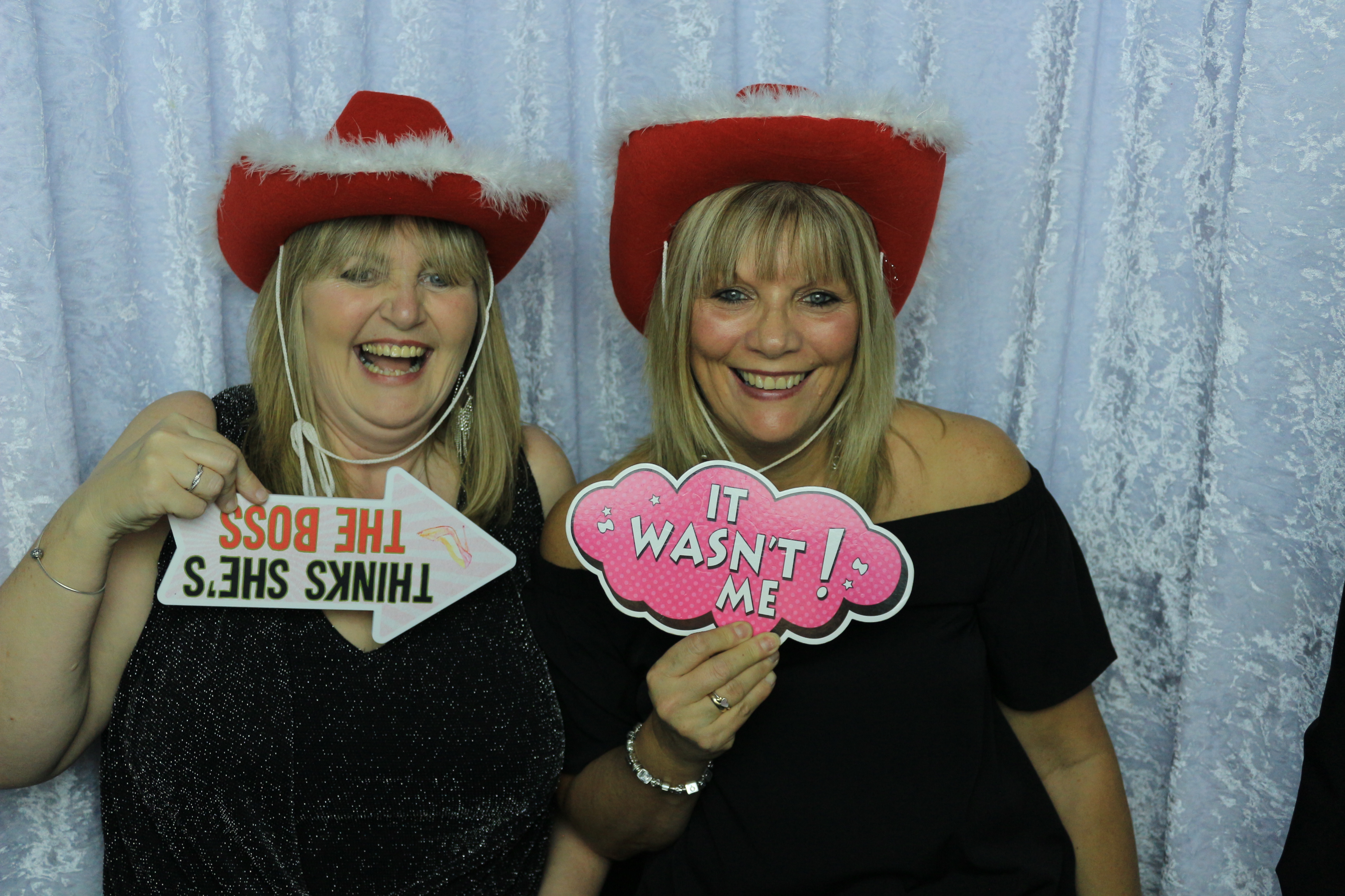 Dee’s 40th Birthday - Images | View more photos from the event at gallery.partydelightsphotobooth.co.uk/u/PartyDelightsPhotoBooth/Dee’s-40th-Birthday-Images